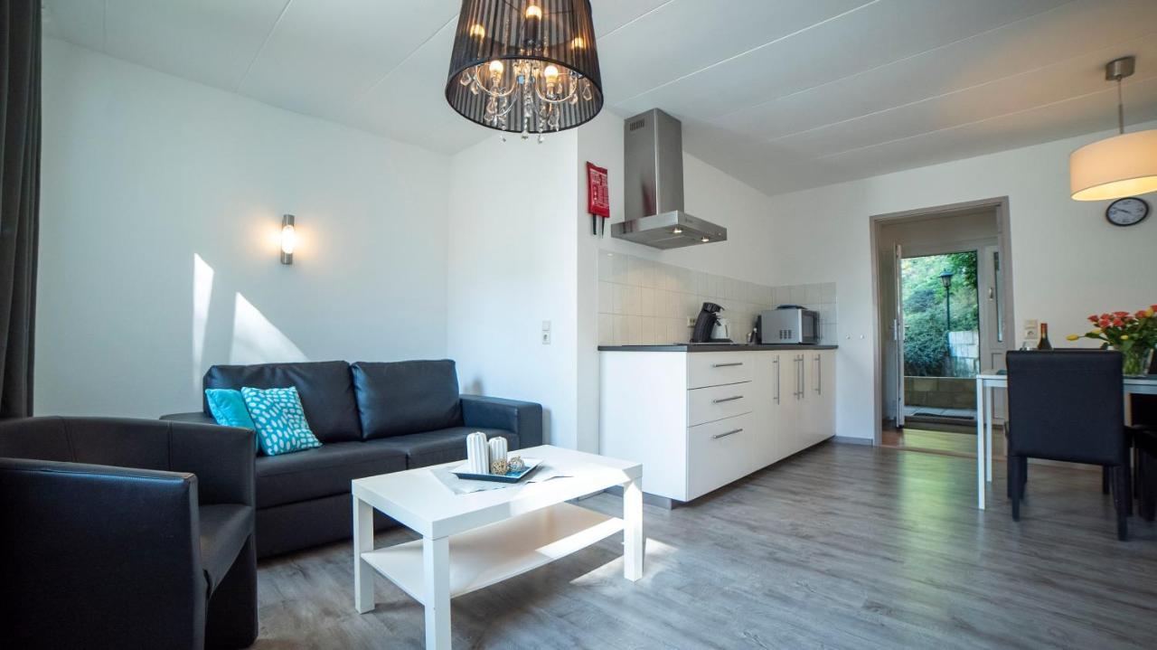 Appartement De Heek 팔켄뷔르흐안더횔 외부 사진